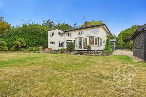The Lane, West Mersea CO5 4 bed detached house for sale