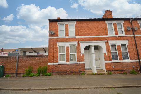 Lindsay Street, Kettering, NN16 2 bed end of terrace house for sale