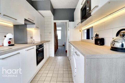 Milton Road, NW7 3 bed semi