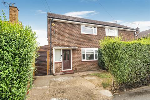 Washington Drive, Slough 2 bed semi