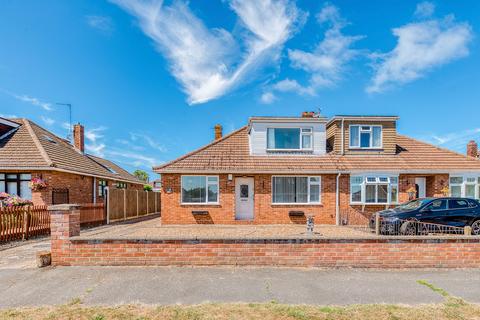 Wood View Road, Hellesdon 2 bed semi