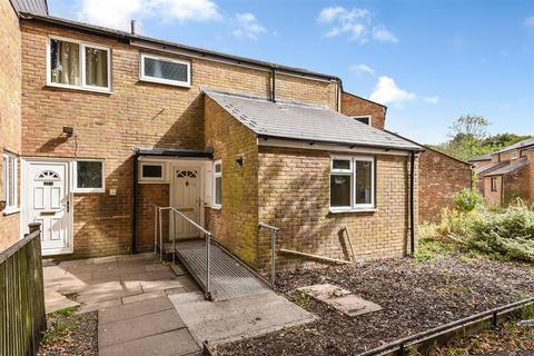 Venice Court, Andover 3 bed house for sale