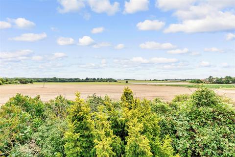 Red Street, Gravesend DA13 3 bed chalet for sale
