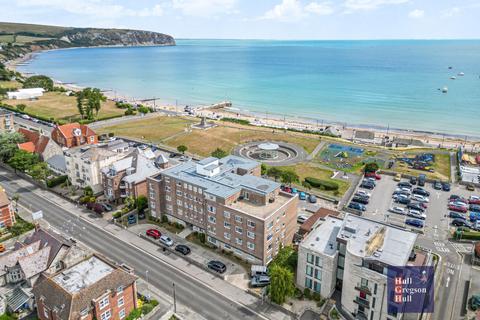 Mowlem court 2 bed apartment for sale
