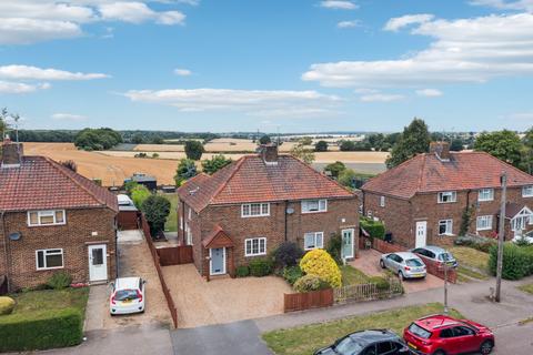 Two Oaks Drive, Welwyn... 3 bed semi