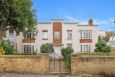 British Grove, W4 2 bed ground floor flat for sale