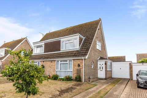 Tarragon Way, Shoreham 3 bed semi
