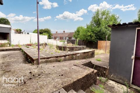 Bourchier Gardens, Bristol 3 bed end of terrace house for sale