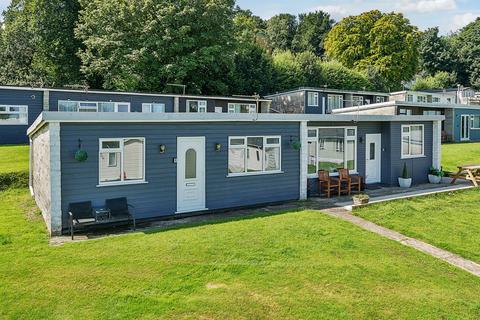 Bideford Bay Holiday Park, Bideford EX39 2 bed chalet for sale