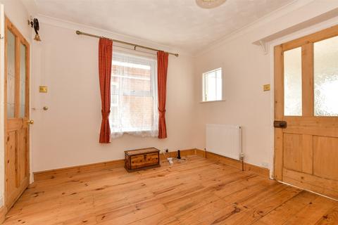North Street, Sandown, Isle of Wight 2 bed semi