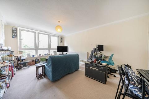 Kett Gardens, Brixton, London, SW2 1 bed flat for sale