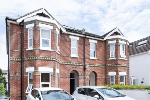 Drummond Road, Bournemouth BH1 1 bed flat for sale