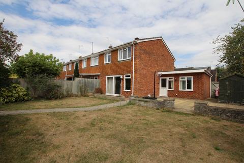 Kennedy Drive, Reading RG8 3 bed end of terrace house for sale