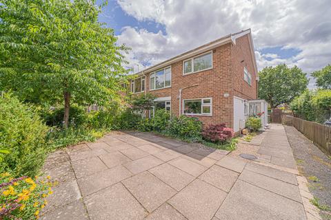 Mill Lane, Bentley Heath, B93 2 bed maisonette for sale