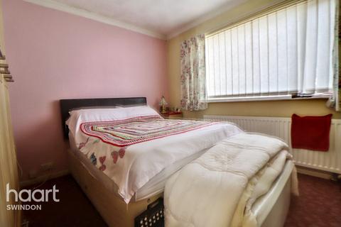 Severn Avenue, Swindon 2 bed semi