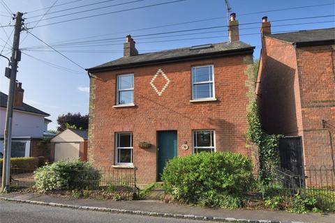 New Street, Waddesdon, Buckinghamshire. 4 bed detached house for sale