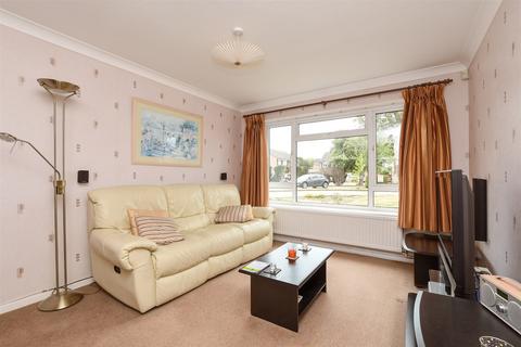 Palmer Close, Horley, Surrey 3 bed semi