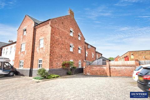 Cross Street, Wigston 1 bed flat for sale