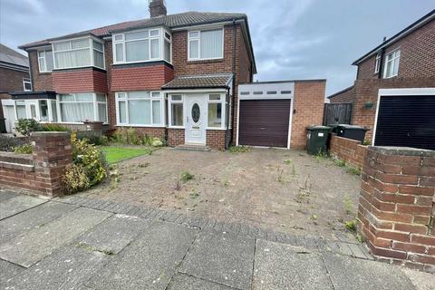 Solway Avenue, Cullercoats, North... 3 bed semi