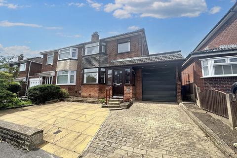 Stetchworth Drive, Manchester M28 3 bed semi