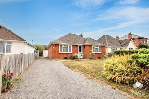 Parsonage Barn Lane, Ringwood BH24 2 bed bungalow for sale