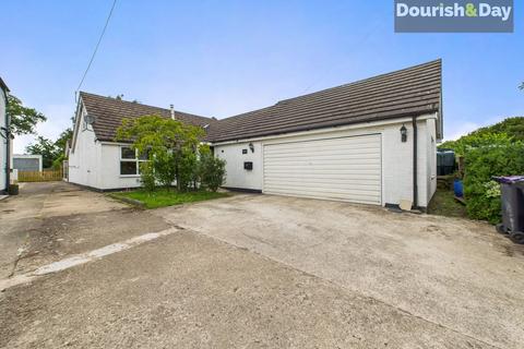 Whitchurch SY13 3 bed detached bungalow for sale