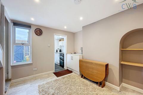 Holborough Road, Snodland, ME6 3 bed terraced house for sale