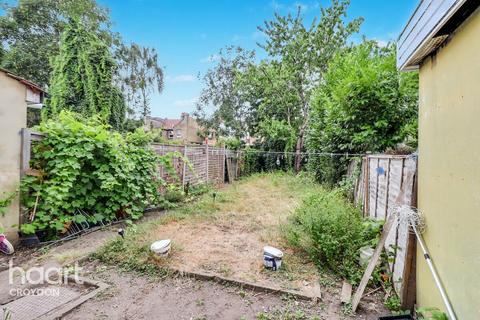 Kimberley Road, Croydon 3 bed terraced house for sale