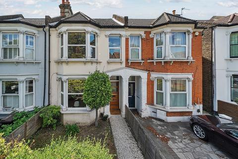 Elmers End Road, Penge, London, SE20 3 bed terraced house for sale