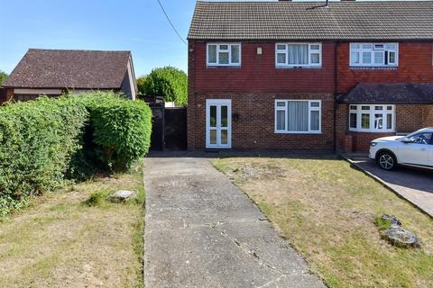 St. Katherine's Lane, Snodland ME6 3 bed semi