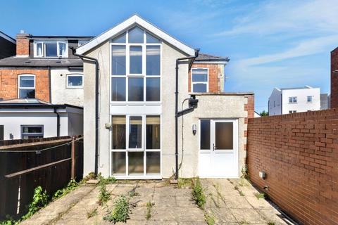 139A Prestbury Road, Cheltenham... 2 bed end of terrace house for sale