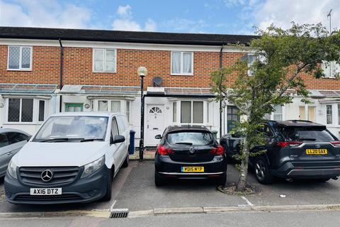 Pageant Avenue, London 2 bed terraced house for sale
