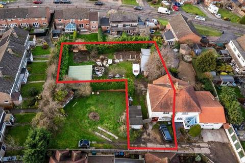 16 The Street, Wrecclesham, Farnham... 2 bed semi