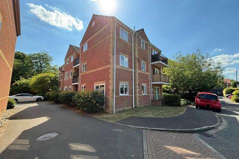 Oaklands, Peterborough 2 bed flat for sale