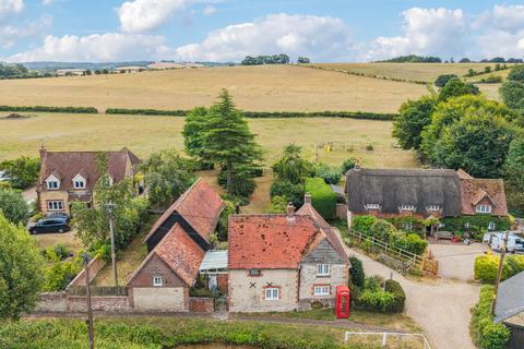 Middle Farm House, Cuxham, OX49 4 bed country house for sale