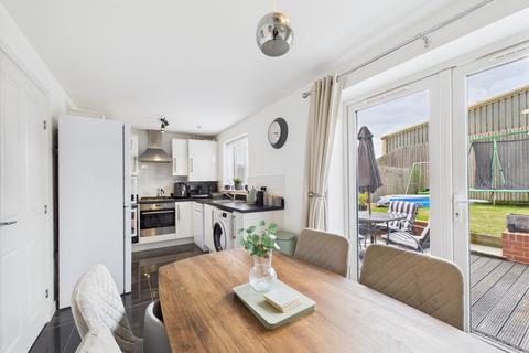 Ash Close, Yaxley, PE7 3 bed semi