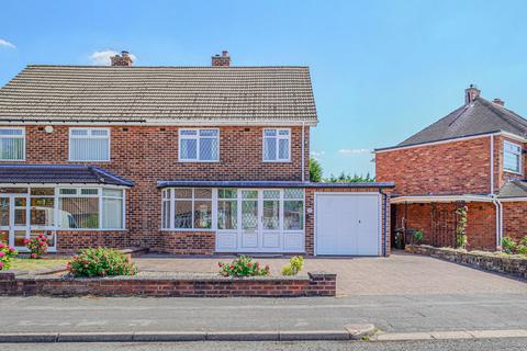 Fernhill Road, Solihull, B92 7RU 3 bed semi