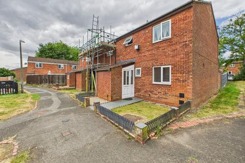 Loxley Close, Redditch, B98 3 bed end of terrace house for sale