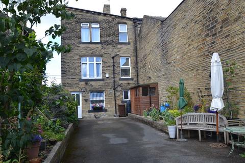 Eccleshill, Eccleshill BD2 4 bed semi