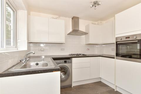 Spenlow Drive, Chatham ME5 2 bed terraced house for sale