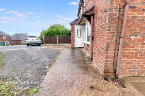 Sandhurst Avenue, Stoke