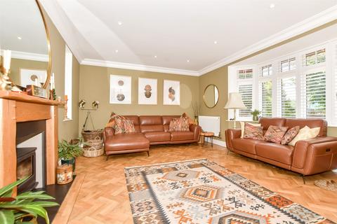 Cherry Garden Lane, Folkestone, Kent 4 bed detached house for sale