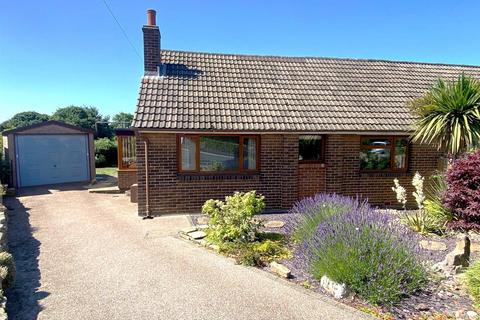 Lydgate Drive, Lepton, Huddersfield 3 bed semi