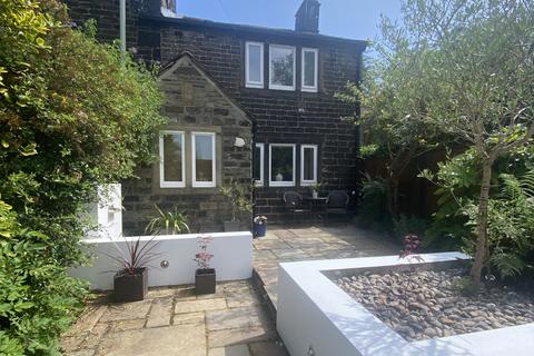 Boarshurst, Greenfield OL3 2 bed cottage for sale