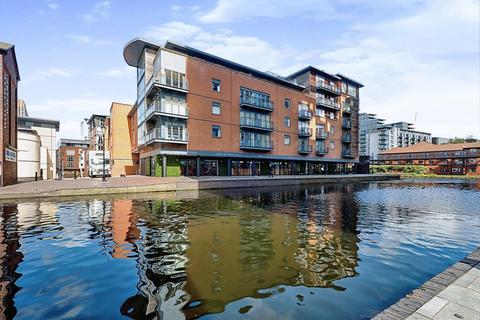 Waterfront Walk, Birmingham 2 bed flat for sale