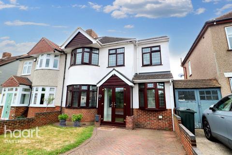 Warren Road, Dartford 3 bed semi