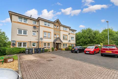 Mccardle Way, Newmains, Wishaw 2 bed flat for sale