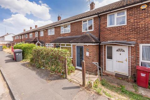 Vermont Road, Slough 3 bed terraced house for sale