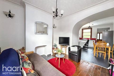 Beeston Road, Nottingham 3 bed terraced house for sale