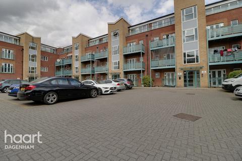 St Mark's Place, Dagenham 2 bed flat for sale